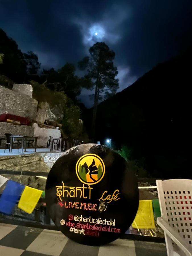 Shanti Cafe & Hostels Kasol Exterior foto